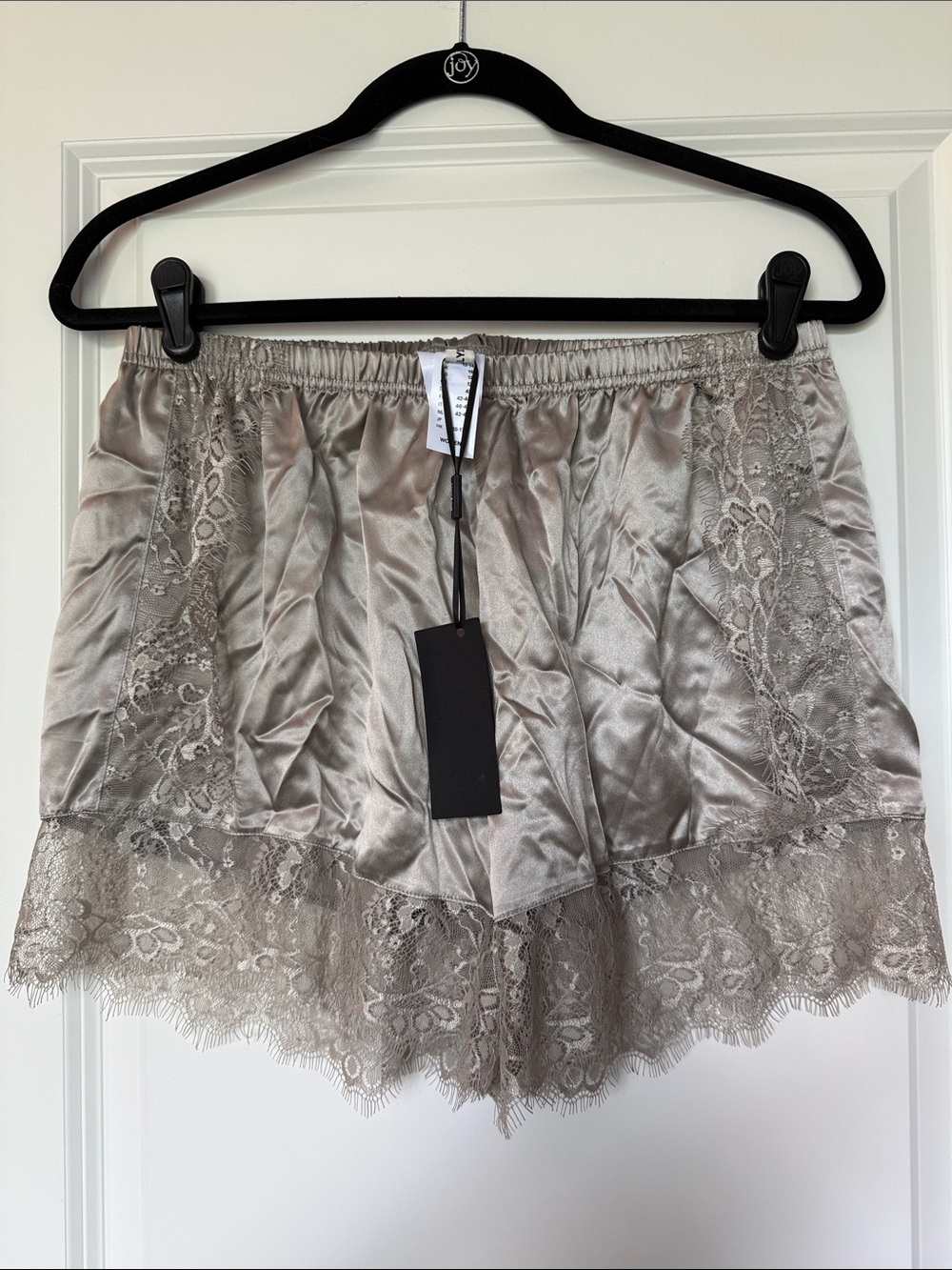 LILYSILK NWT 100% Mulberry Silk Sleep Shorts L